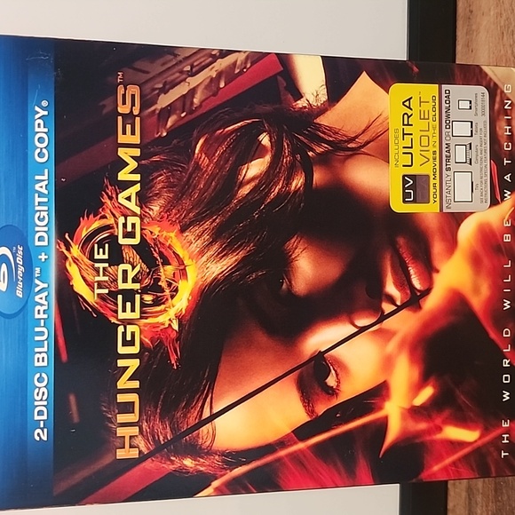 The Hunger Games Blu-ray Collection - Picture 2 of 9
